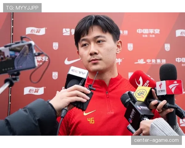 蒋圣龙家到底是不是把健身房当后花园了？天天泡着不来练球？